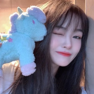 谢绿茶不嫁之恩校花正在我怀里